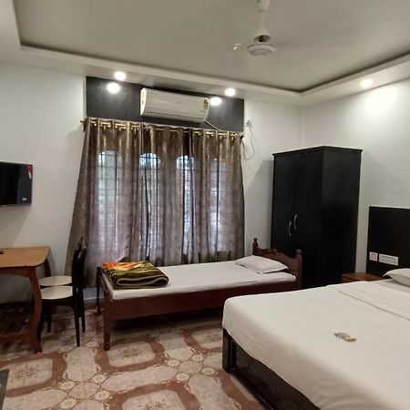 Hotel Santi Palace Bokākhāt Extérieur photo