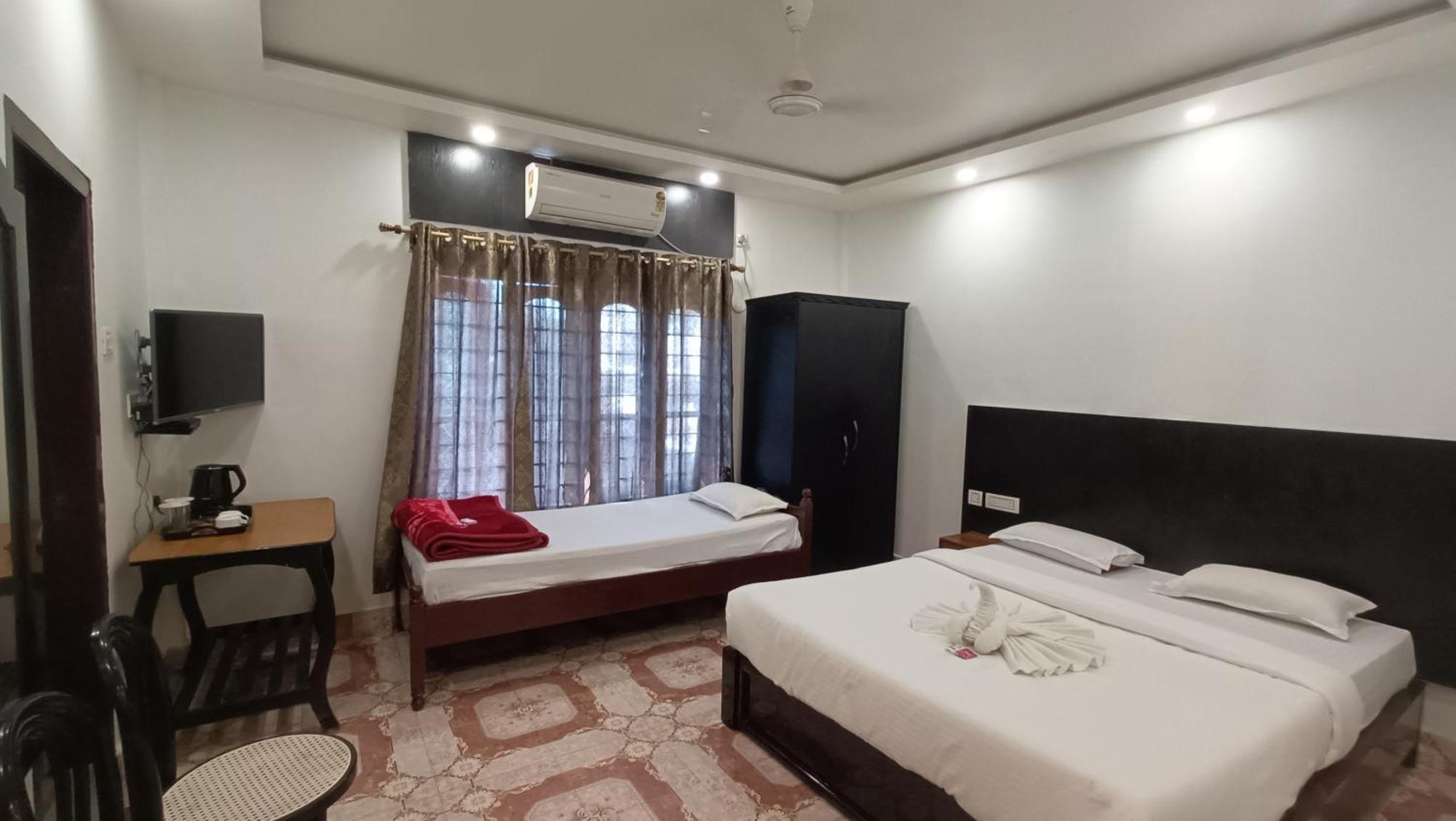 Hotel Santi Palace Bokākhāt Extérieur photo